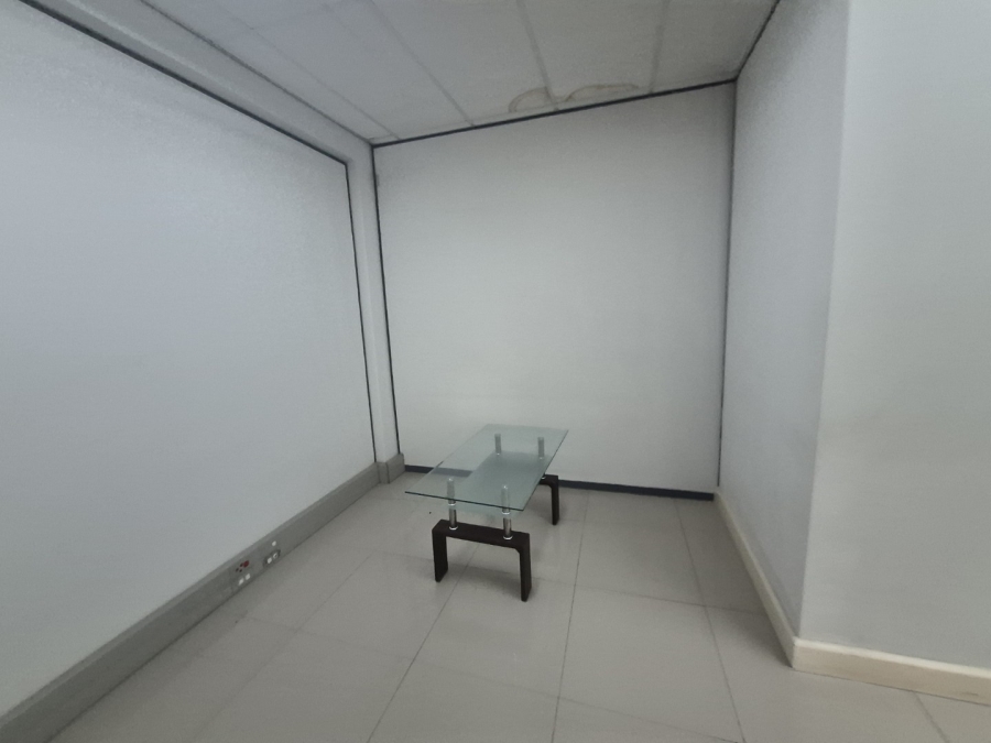 To Let Commercial Property for Rent in Ndabeni Western Cape